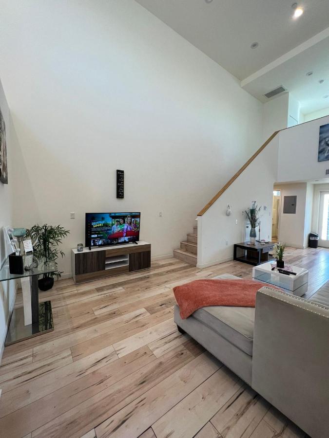 Appartement Modern One-bed Loft In Hollywood Sign View & Free Parking